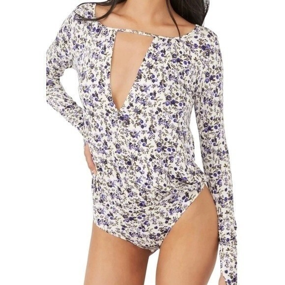 Free People Tops - NWT Free People Kaya Floral Cutout Long Sleeve Bodysuit Cream & Purple Size XS